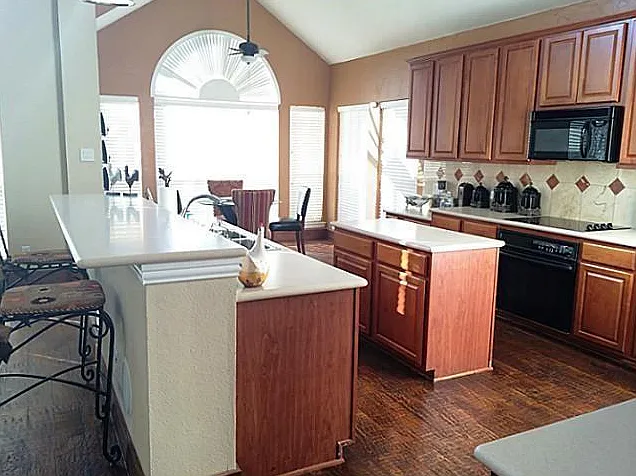 4506 Burnhill Dr — Photo 9
