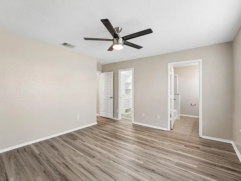9209 Bowfield Dr — Photo 27