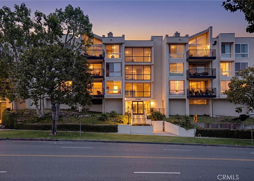 1st image of 1340 S Beverly Glen Blvd APT 211