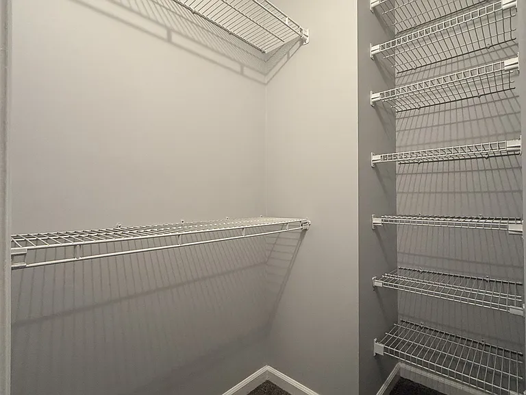 5801 Labrador Ln — Photo 23