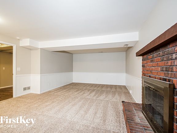 3rd image of 4470 Ashford Ct