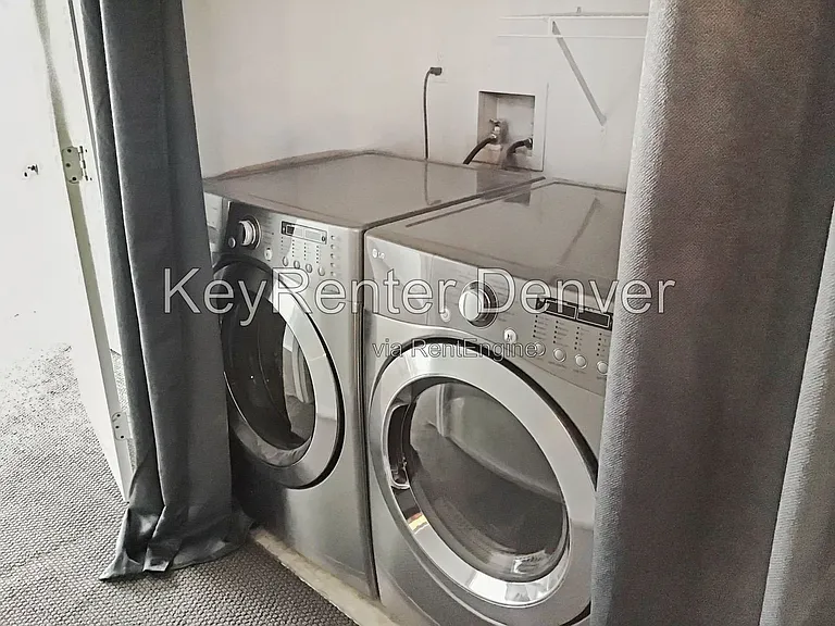 318 Wright St #202 — Photo 14