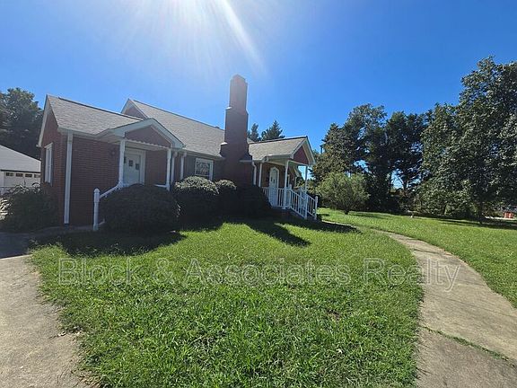 3rd image of 200 Model Farm Rd