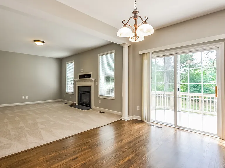 1320 Trailing Rose Ct — Photo 6