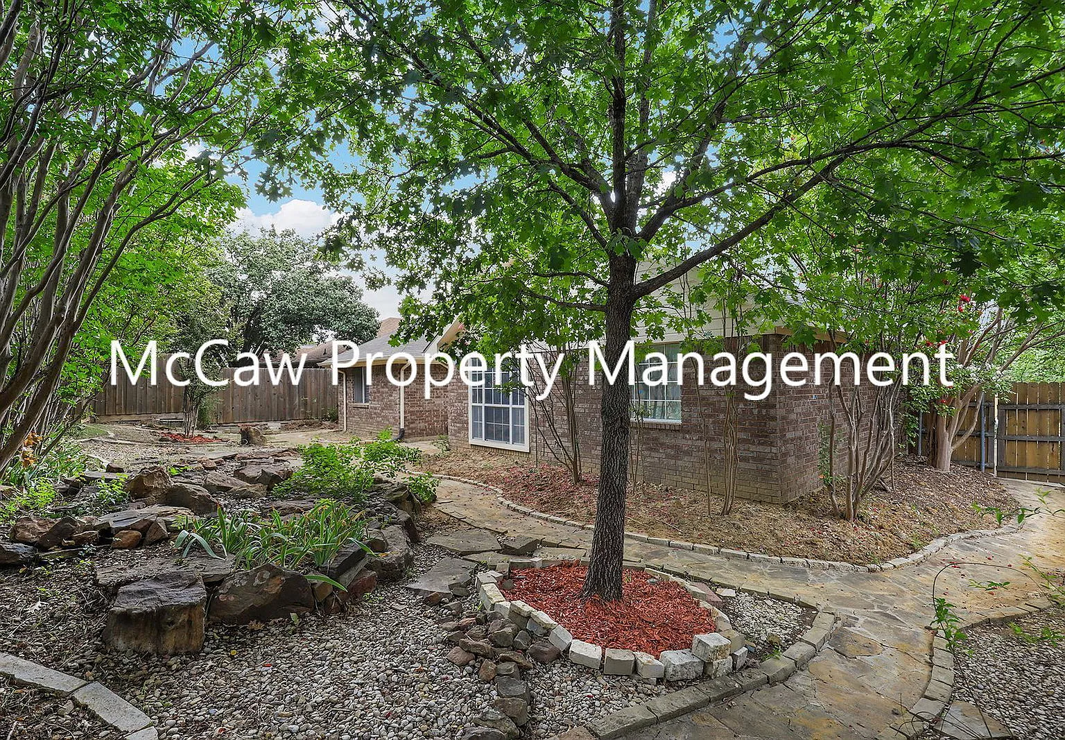 3 bed, 2.0 bath, 1750 sqft, $2,650 — Photo 3