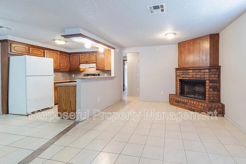 2 bed, 2.0 bath, 951 sqft, $1,150 — Photo 4