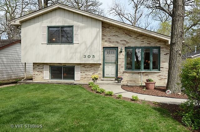 1st image of 305 N River Glen Ave