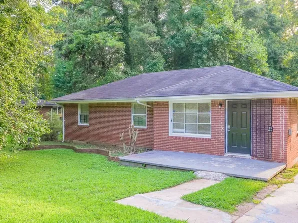 1803 Hollyhock Ter, Decatur, GA 30032