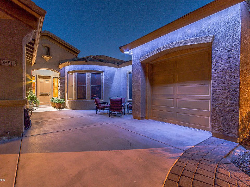 1st image of 38511 N Vista Hills Ct