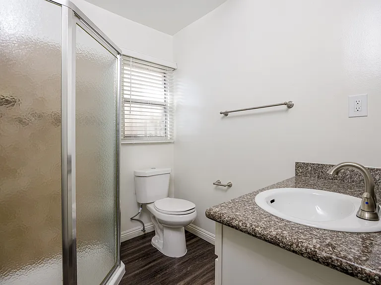 821 S Osage Ave — Photo 18