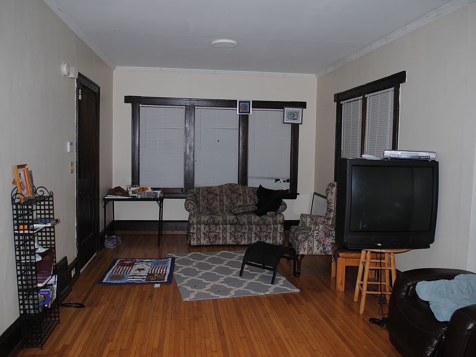 1st image of 2647 Logan Ave N