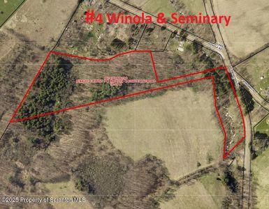 Lake Winola Rd, Dalton, PA, 18414