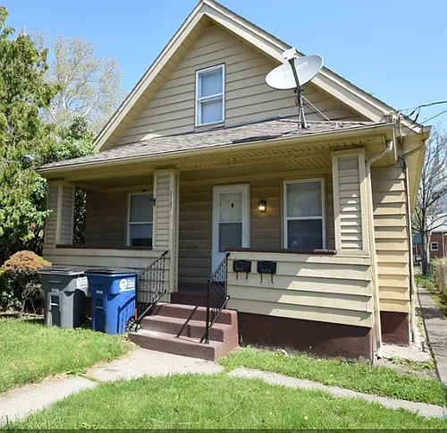 2137 Consaul St Photo 1