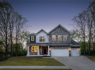 3693 Summerfield Ln, Richfield, OH 44286
