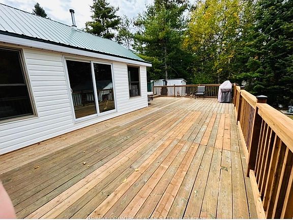 3rd image of 343 Glory Rd