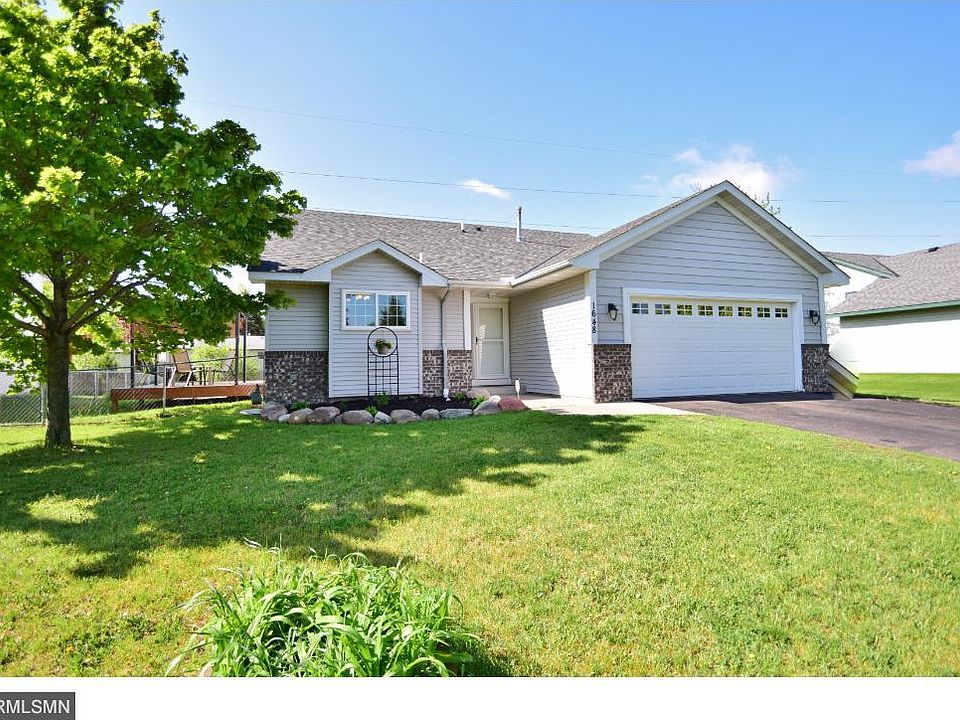 1st image of 1648 123rd Ln NE