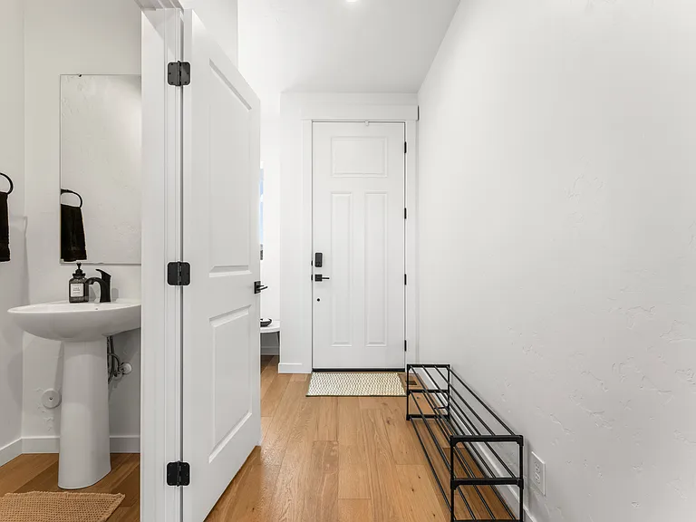 6308 S Rohanna Way — Photo 12