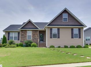 600 Summitbluff Dr, Greenville, SC 29617