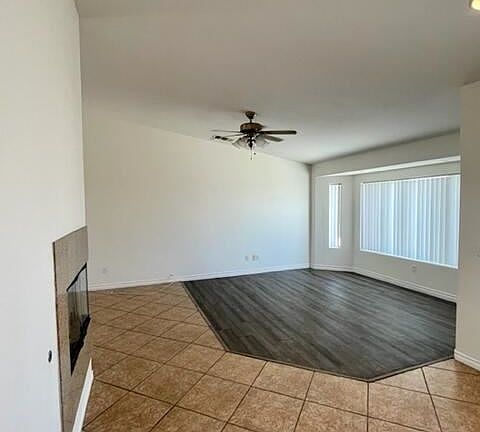 4th image of 2482 S Marina Dr