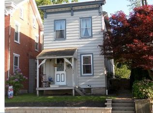 132 S Church St, Mohnton, PA