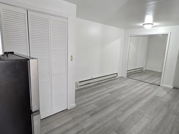 (undisclosed Address), Bronx, NY 10465