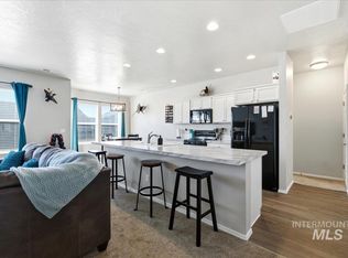 843 SW Levant Way, Mountain Home, ID 83647
