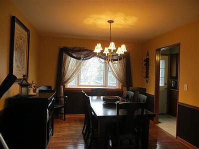 4th image of 5155 Castaway Ln