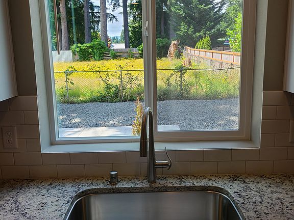 5th image of 6904 Liberty Ln SW