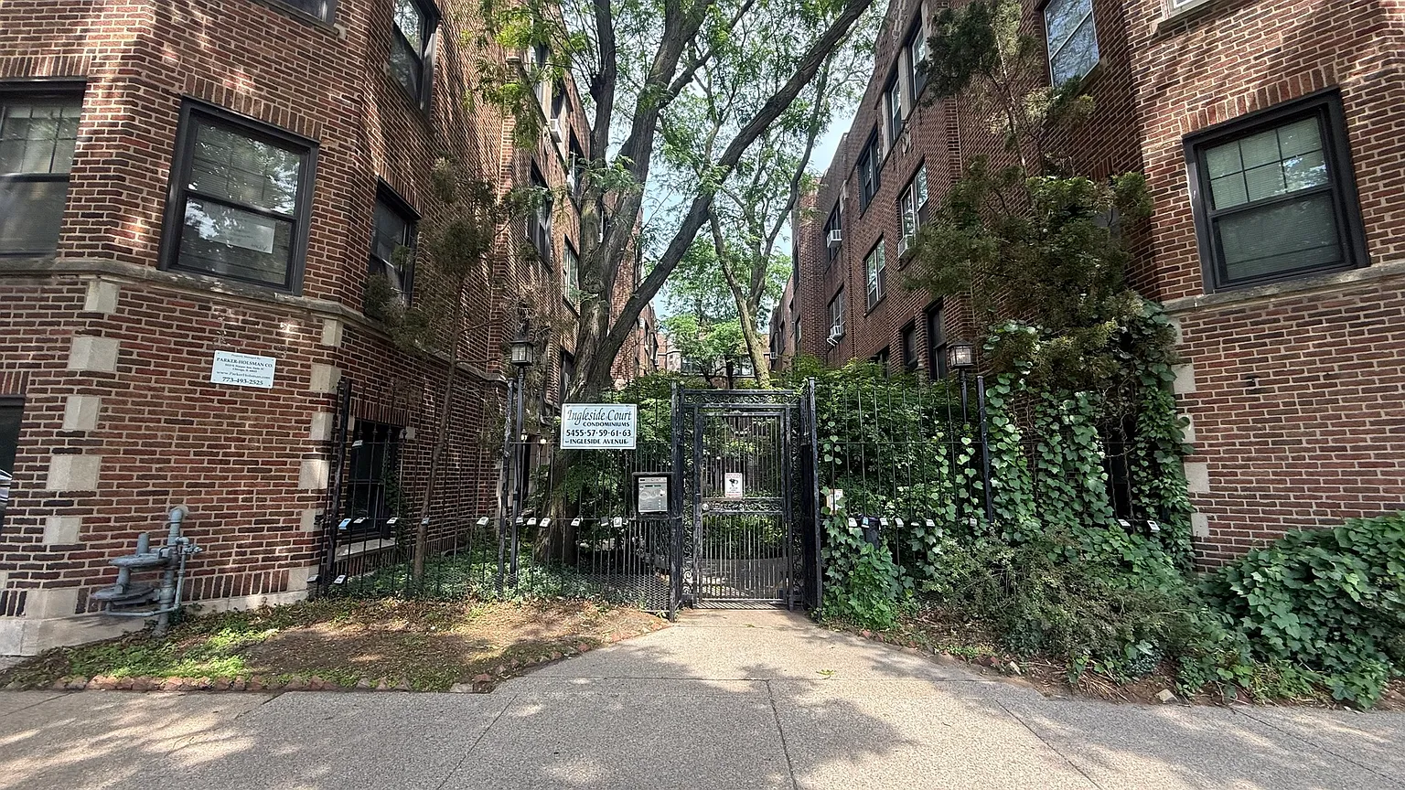 5455 S Ingleside Ave APT 3E photo 1