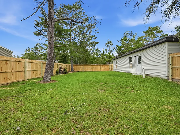 254 E Iris Ln — Photo 37