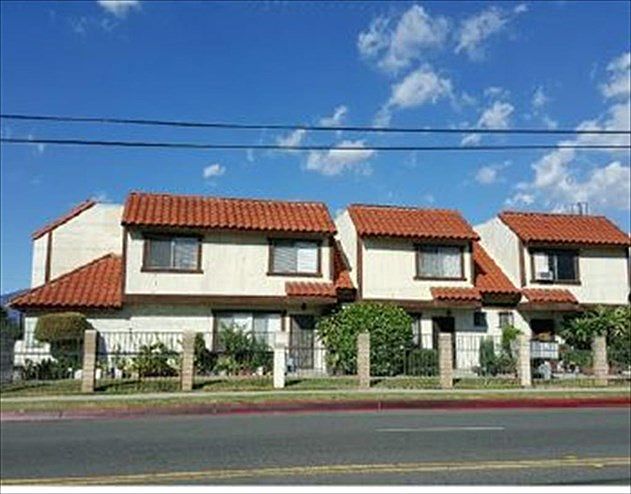 1st image of 13847 Los Angeles St APT C
