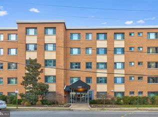 1200 S Arlington Ridge Rd APT 717, Arlington, VA 22202