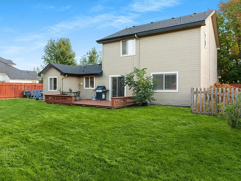 1392 W Chance Ct — Photo 24