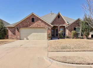 17313 Vitoria Dr, Oklahoma City, OK 73170