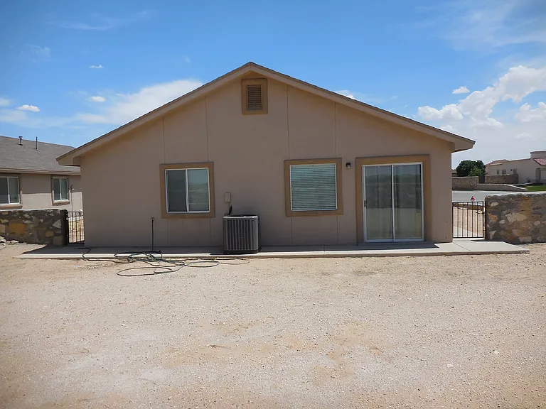 14301 Desert Orchid Dr — Photo 26