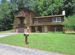 4613 Lark Dr, High Ridge, MO 63049