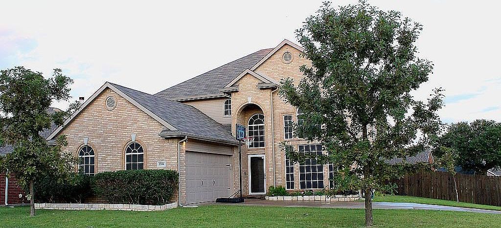 7206 Country Club Dr