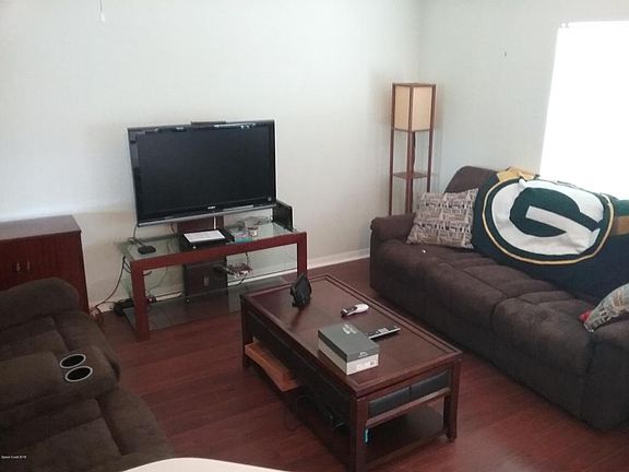 5th image of 470 Halloran St SE