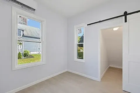 3 bed, 1130 sqft, $3,300 — Photo 4
