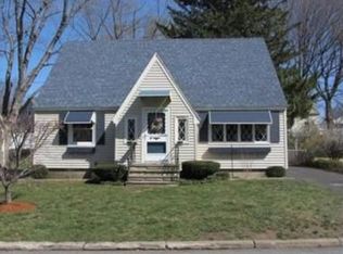 6 Vandergrift St, Lawrence, MA 01843