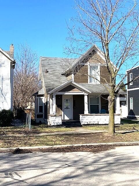 1st image of 1563 Broadway Ave NW