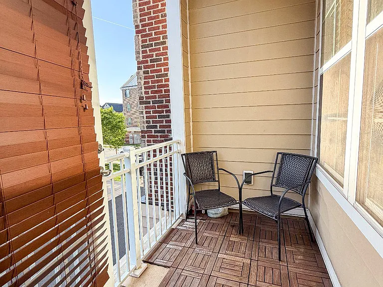 13723 Neil Armstrong Ave #209 — Photo 19