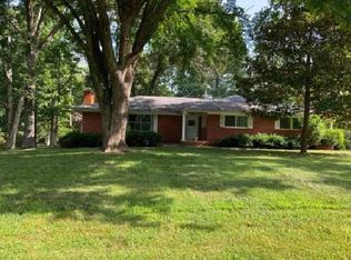12424 Lakeview Rd, Mount Vernon, IL 62864