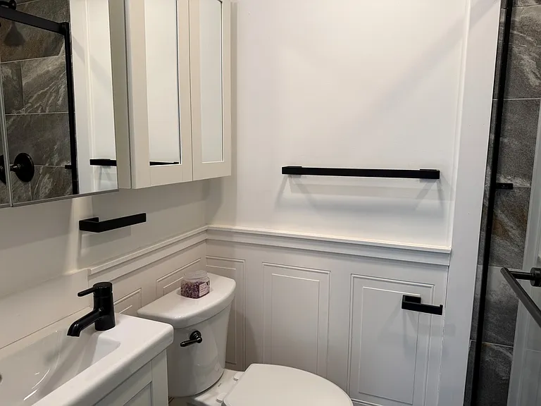 2329 Porter St NW — Photo 52