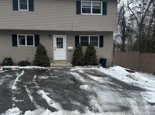320 Melrose Ave, Clarks Summit, PA 18411