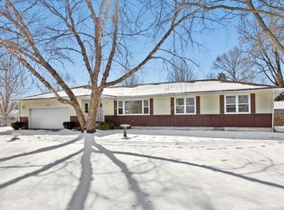 635 3rd Ave, Marengo, IL 60152