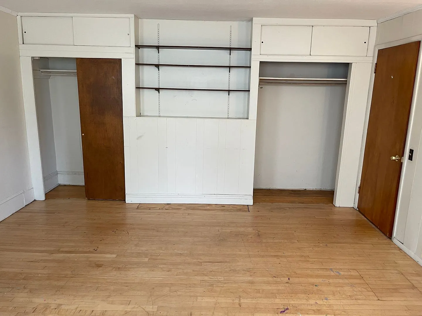 Jackson, 621/405 Amherst — Photo 4