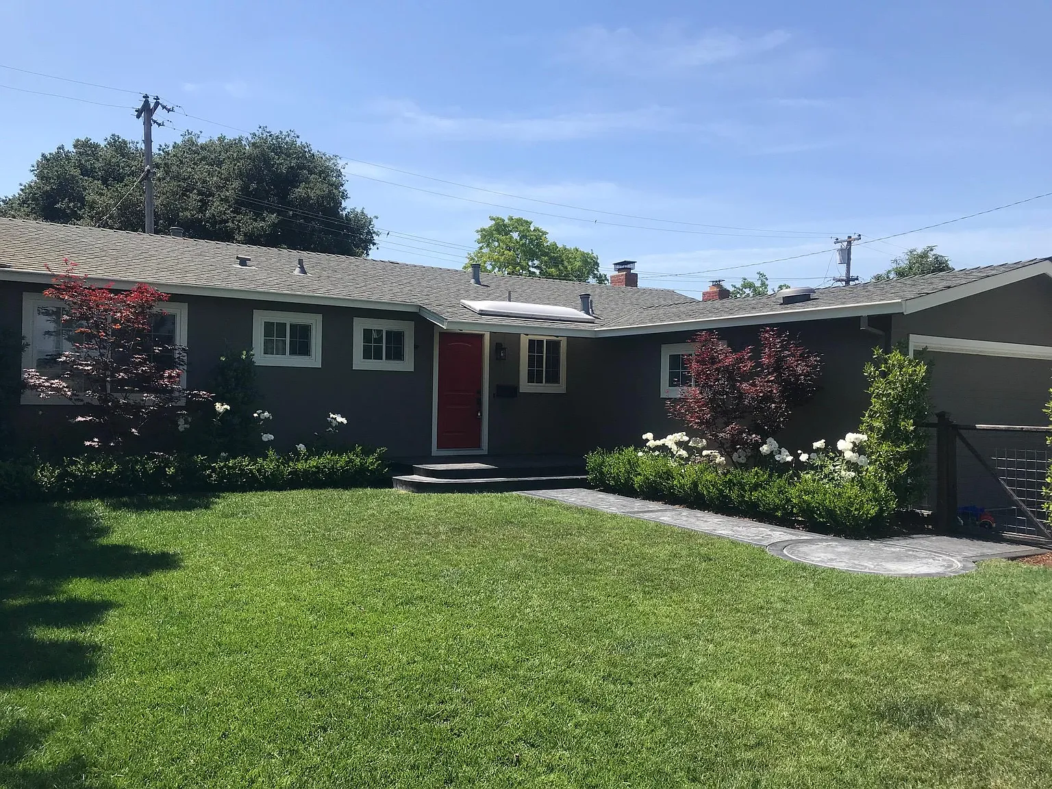 3 bed, 1200 sqft, $4,350 — Photo 3