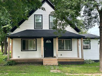 201 1st St SW, Fostoria, IA, 51340