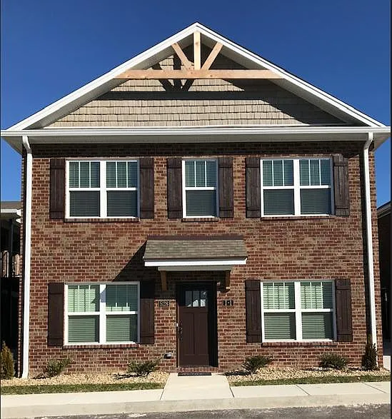 528 Concord Dr